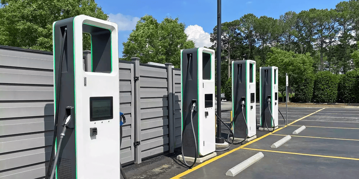 Skjermer og touchskjermer for utendørs bruk