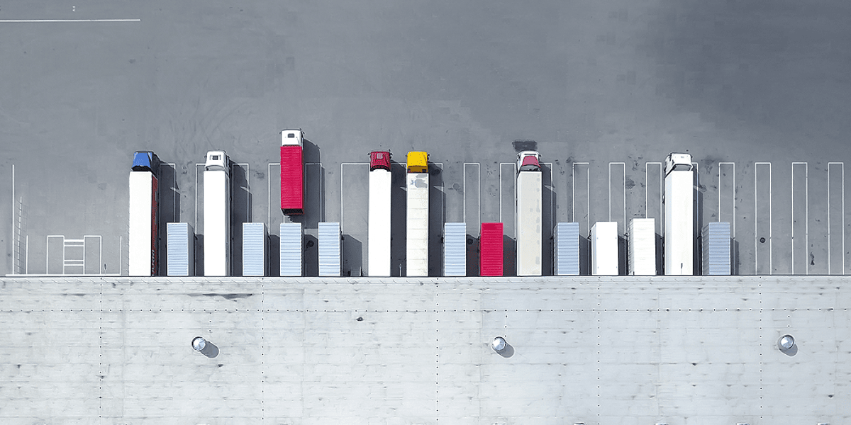 Touchskjermer for lager og distribusjon